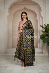 silk dupatta 0239 front pose2