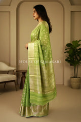 cotton saree side pose