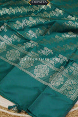 Banarasi silk Unstitched Dress Material in Emerald Green and with lotus floral border and diagonal striped zari work dupatta – dupatta
