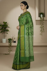 mulmul cotton patola saree 0431 side pose
