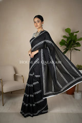 mulmul cotton bagru saree 405 dramatic pose