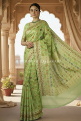 Khaddi Georget Silk Saree Dramatic Pose