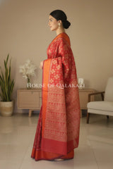 mulmul cotton patola saree side pose