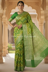 Khaddi Georget Silk Saree Bridal Pose