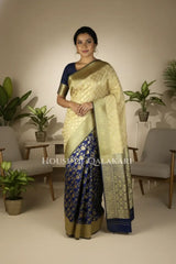Upadda soft silk Saree sitting pose