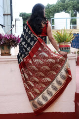 Black & Rust Bagru Mulmul Cotton Saree with Off-White Paisley Motifs