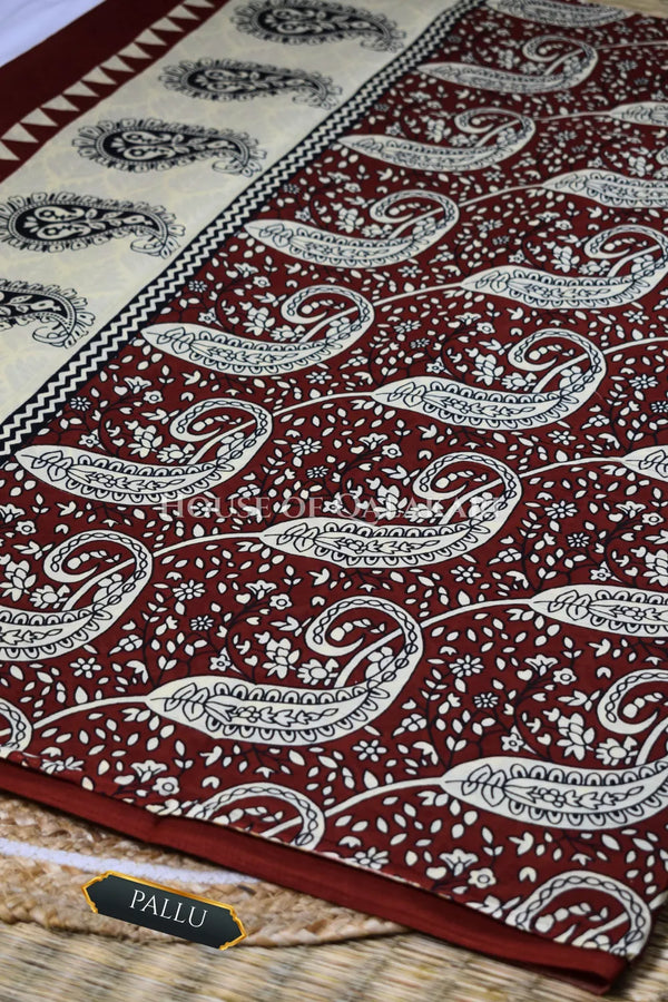 Black & Rust Bagru Mulmul Cotton Saree with Off-White Paisley Motifs