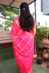 Banarasi Cotton Sarees with Zari Border and subtle pallu in Pink