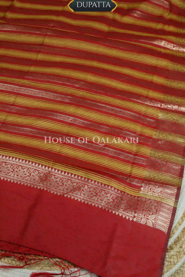 Banarasi Cotton Silk blend Unstitched Dress Material in Red and with matching floral vine jaal dupatta
