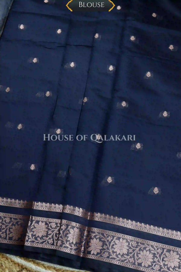 Banarasi Cotton Sarees with Zari Border and subtle pallu in Navy Blue