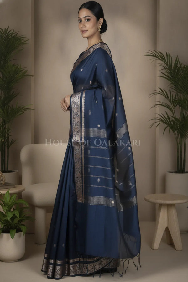Banarasi Cotton Sarees with Zari Border and subtle pallu in Navy Blue