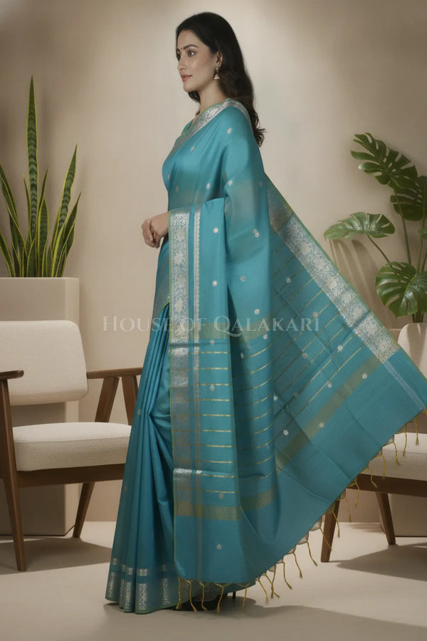 Banarasi Cotton Sarees with Zari Border and subtle pallu in blueish green dual tone