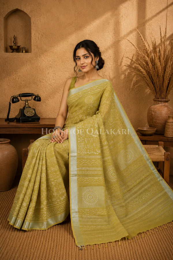 linen cotton saree 493 5sitting pose