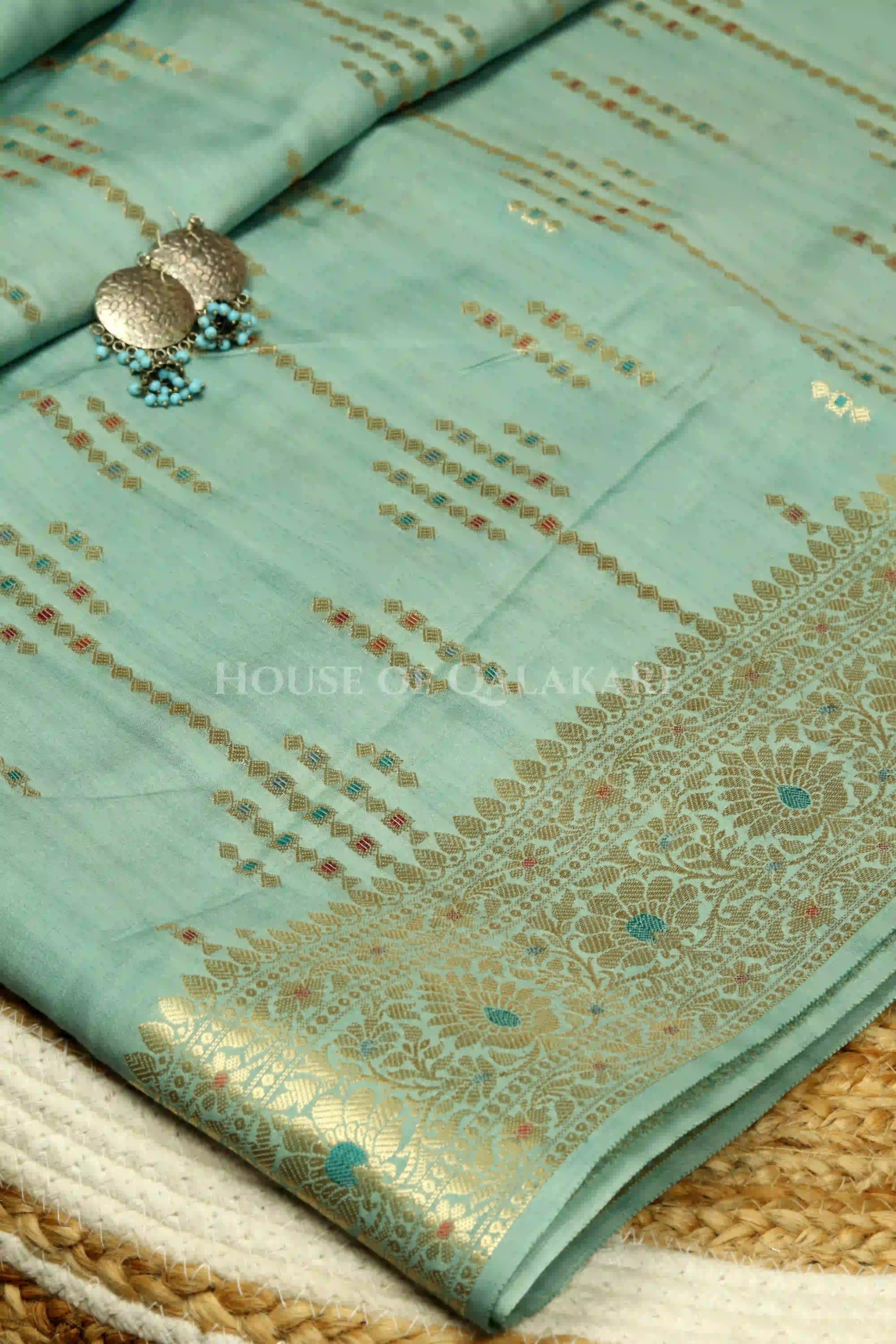 chiniya pure silk saree body
