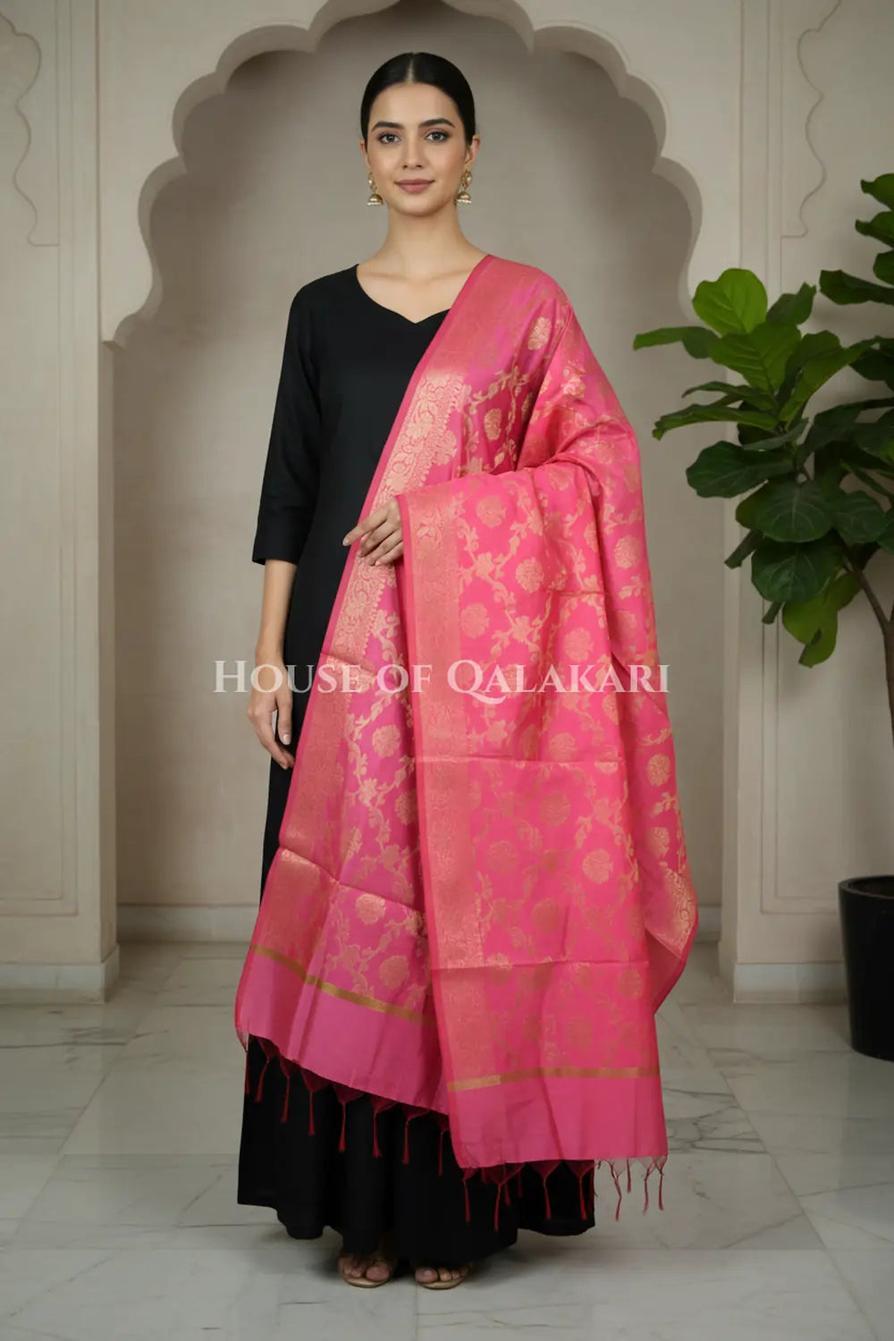 silk dupatta 0250 front pose1