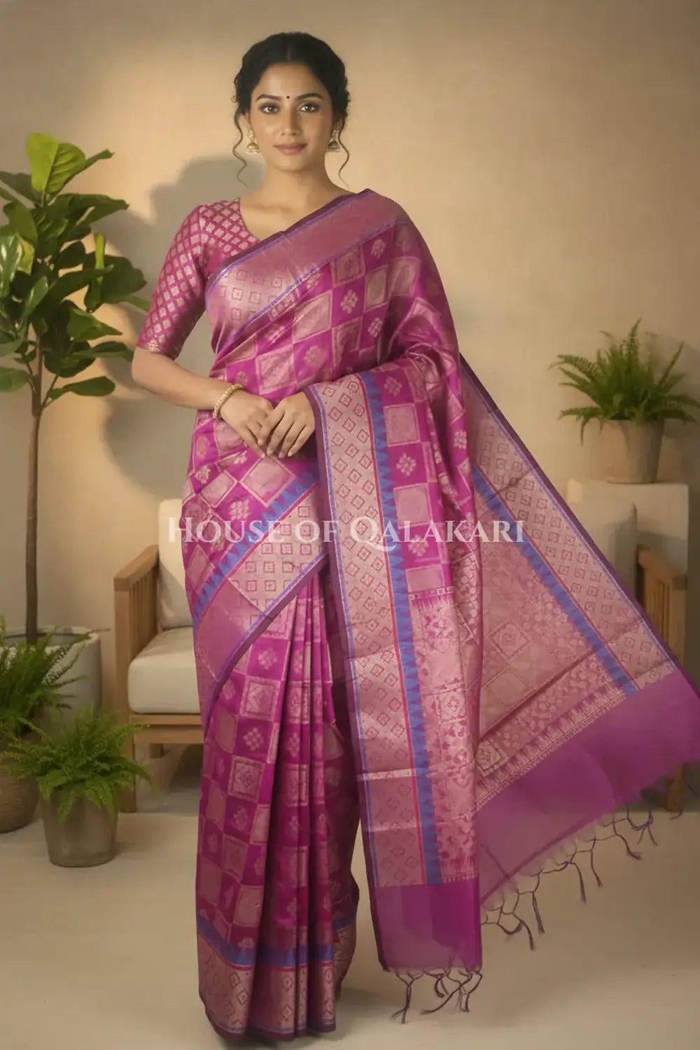 Mulmul cotton patola Saree front pose