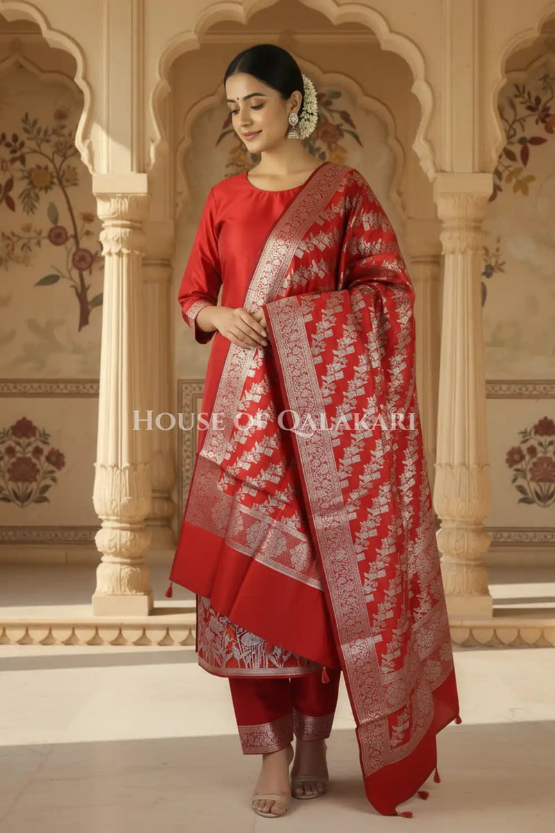Banarasi silk Unstitched Dress Material in Red and with lotus floral border and diagonal striped zari work dupatta – wedding pose