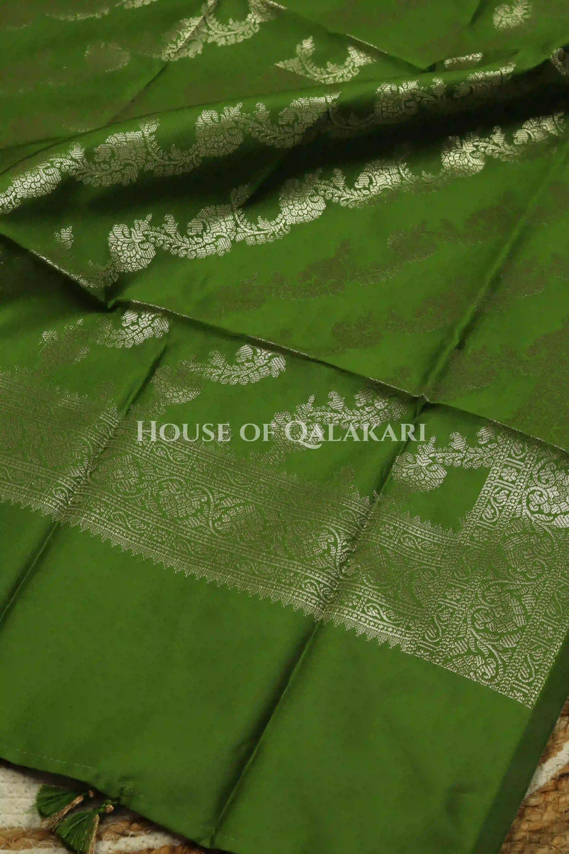 Banarasi Silk Unstitched Dress Material in Sage Green and Green contrast with Intricate Zari Buti – dupatta