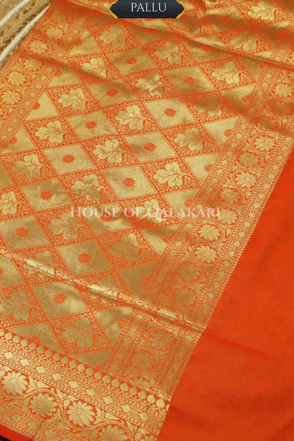 Upadda soft silk Saree pallu