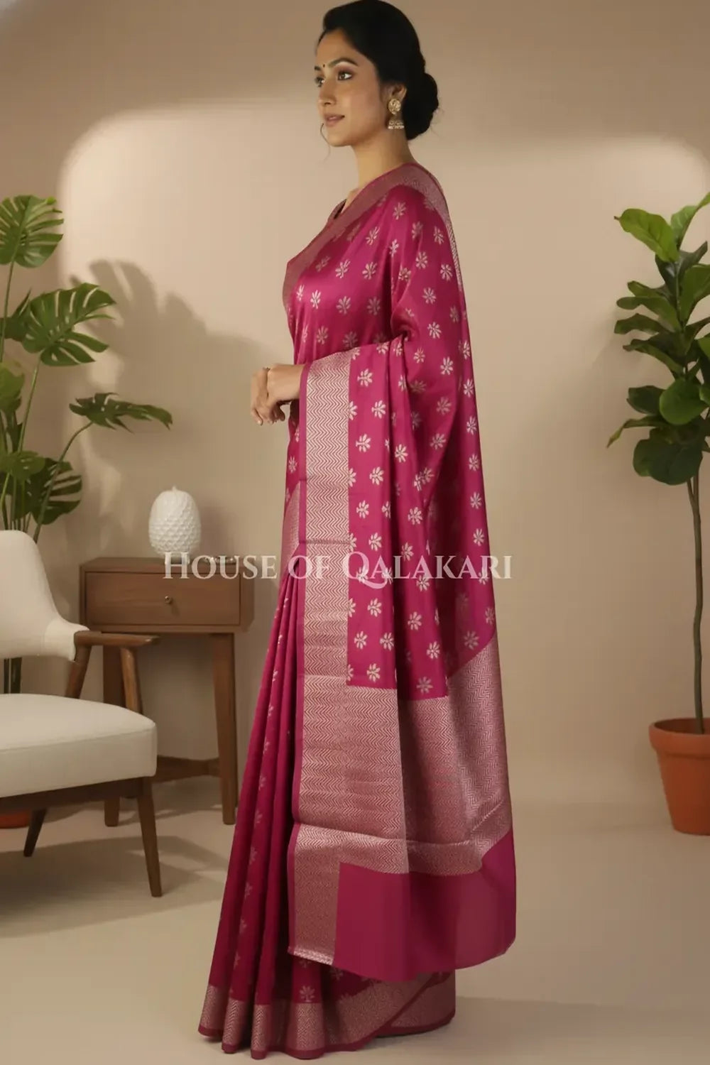 Cotton Saree side pose