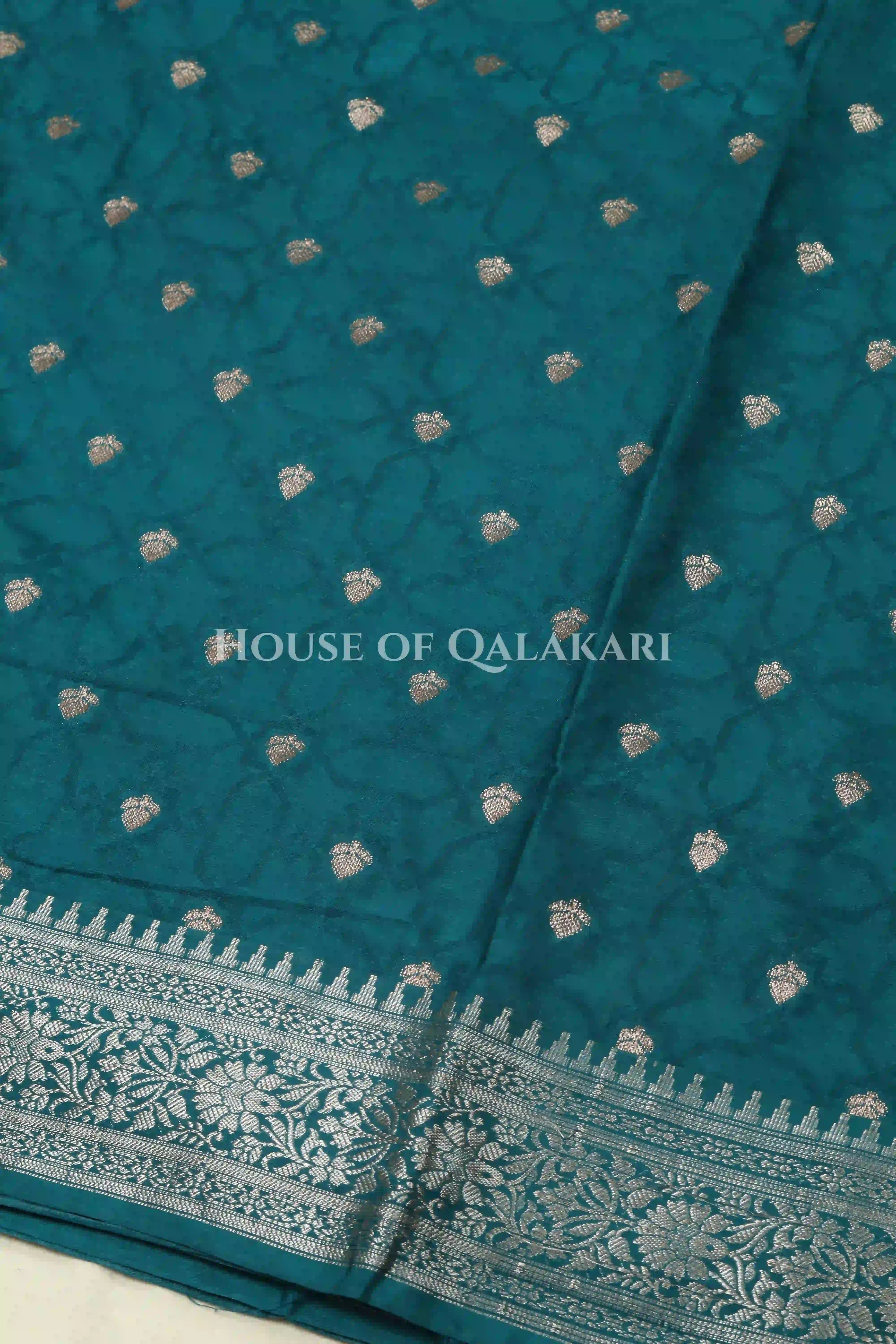 Mushroom silk Saree body