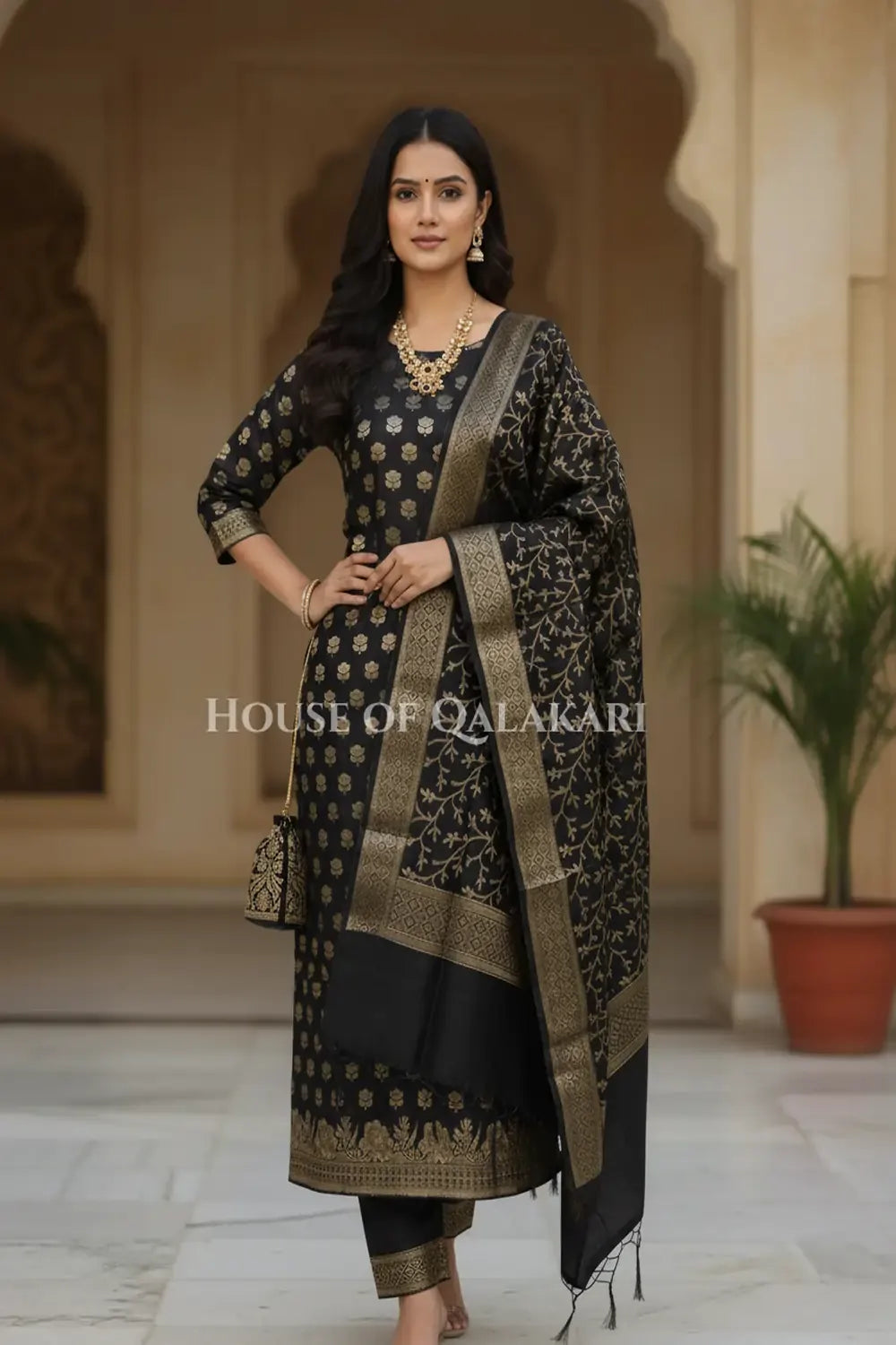 Banarasi Cotton Silk blend Unstitched Dress Material in Black and with matching floral vine jaal dupatta – dramatic pose