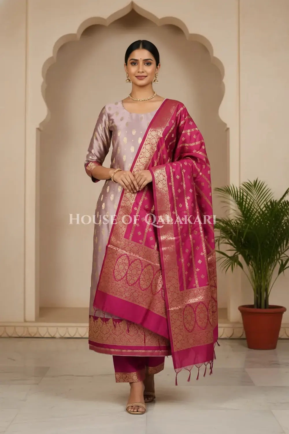 Banarasi Silk in lilac and magenta contrast with Intricate Zari Buti – front pose