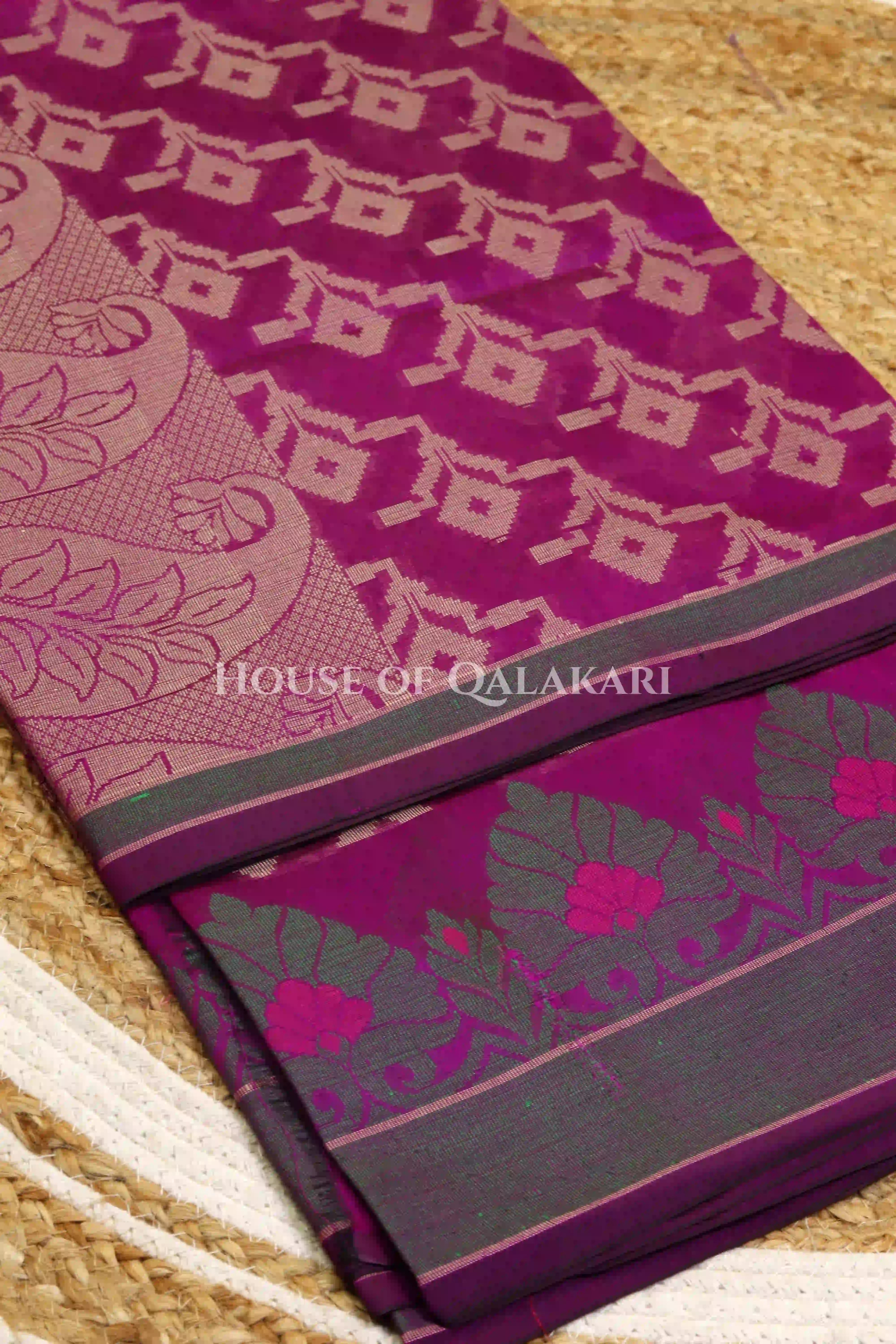mulmul cotton patola saree product