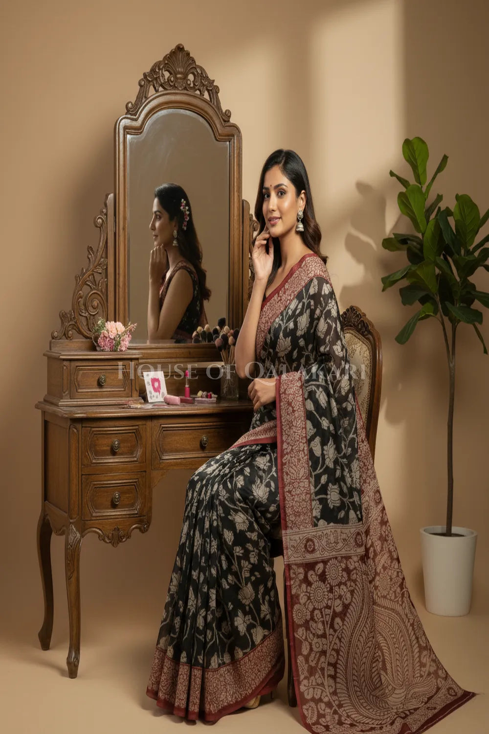 kota cotton kalamkari saree 0451 getting ready pose