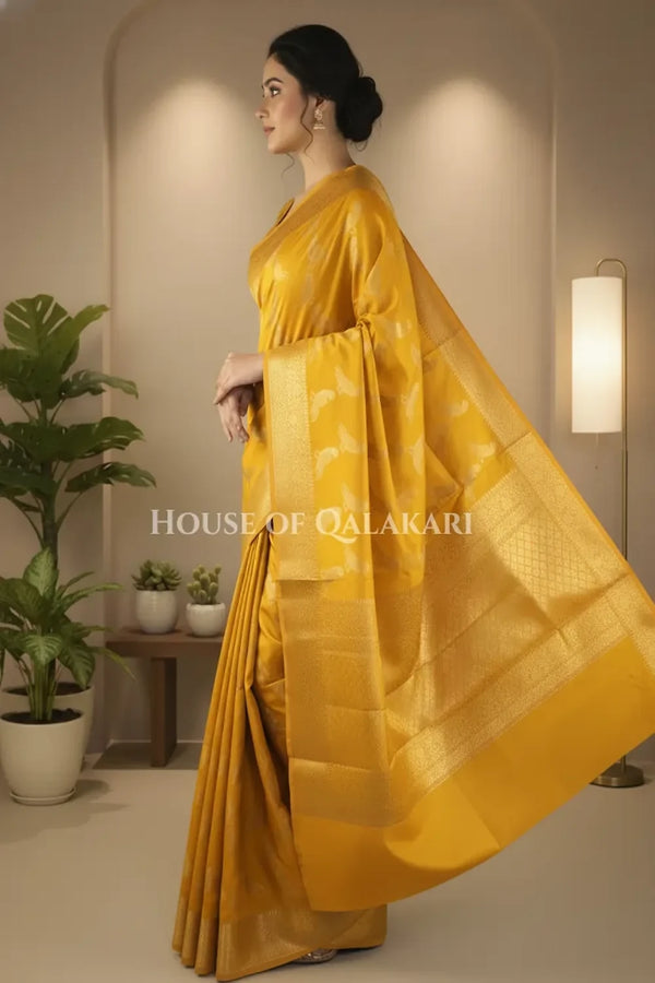 Silk Saree side pose