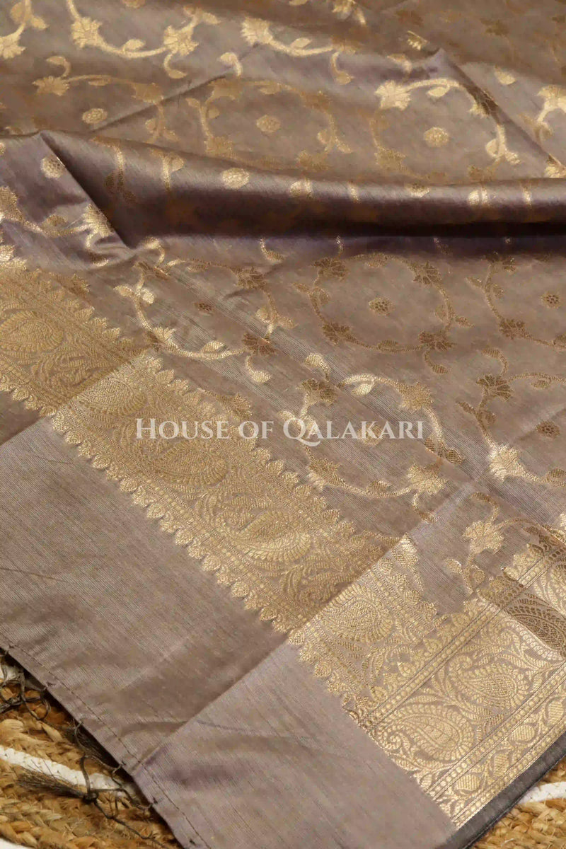 Banarasi Cotton Silk blend Unstitched Dress Material in Antique Grey colour with Intricate Zari Diamond Buti – dupatta