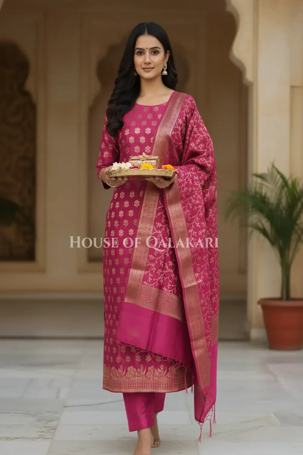 Banarasi Cotton Silk blend Unstitched Dress Material in Rani Pink and with matching floral vine jaal dupatta – wedding pose