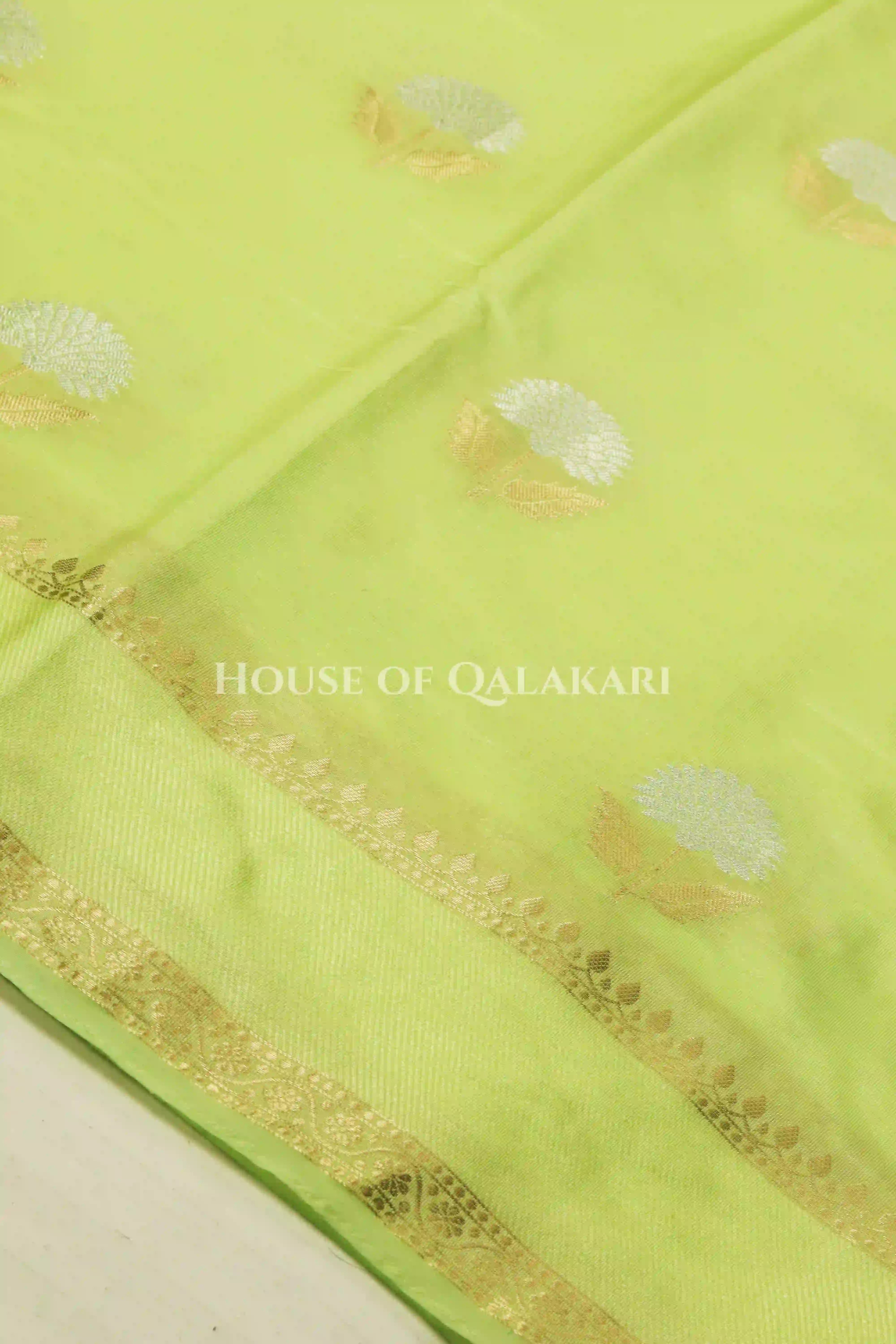 moonga silk saree body