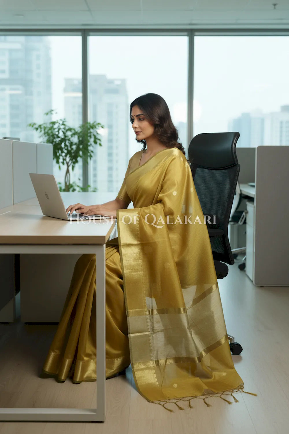 cotton saree 0349 office pose1