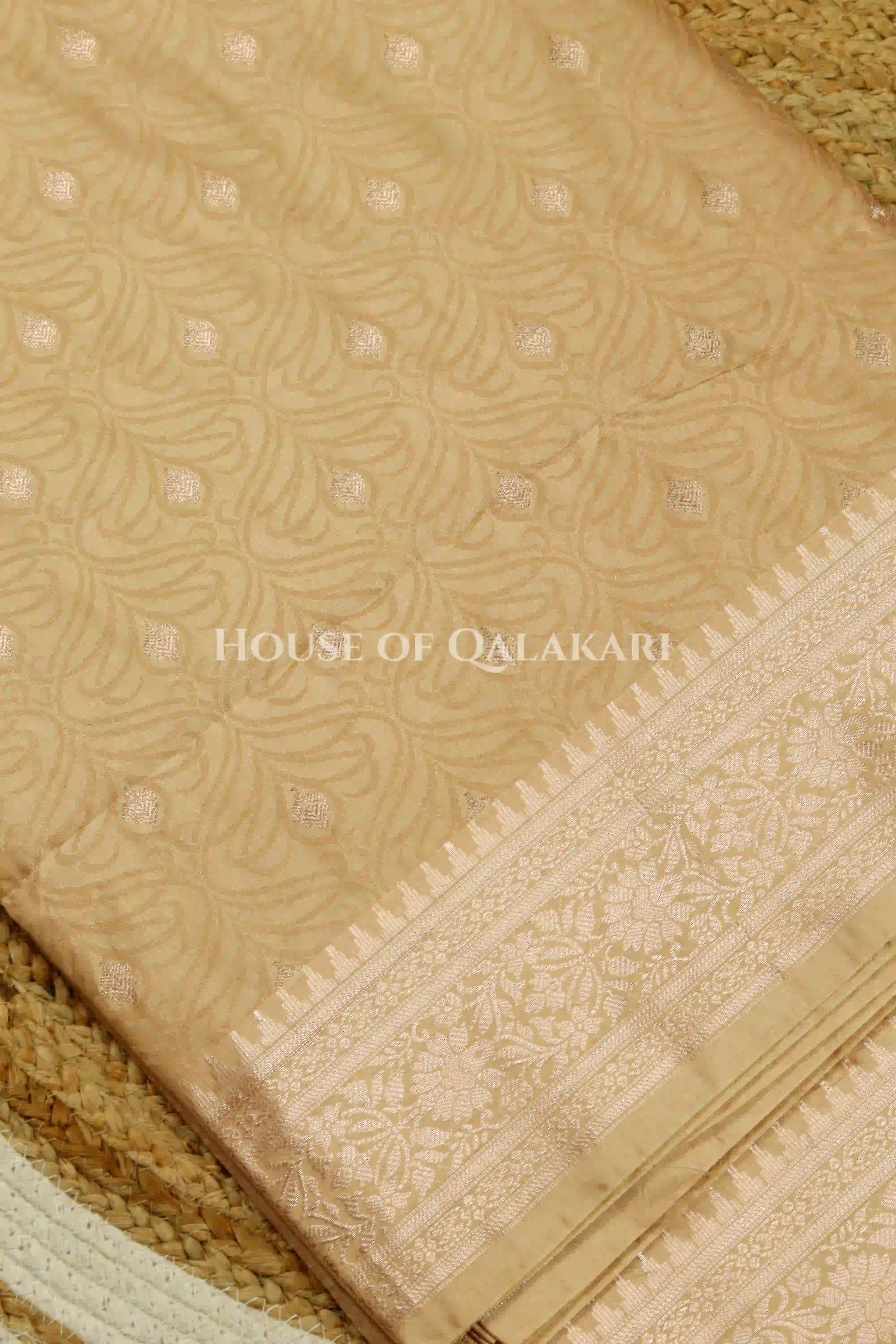 Mushroom silk Saree product