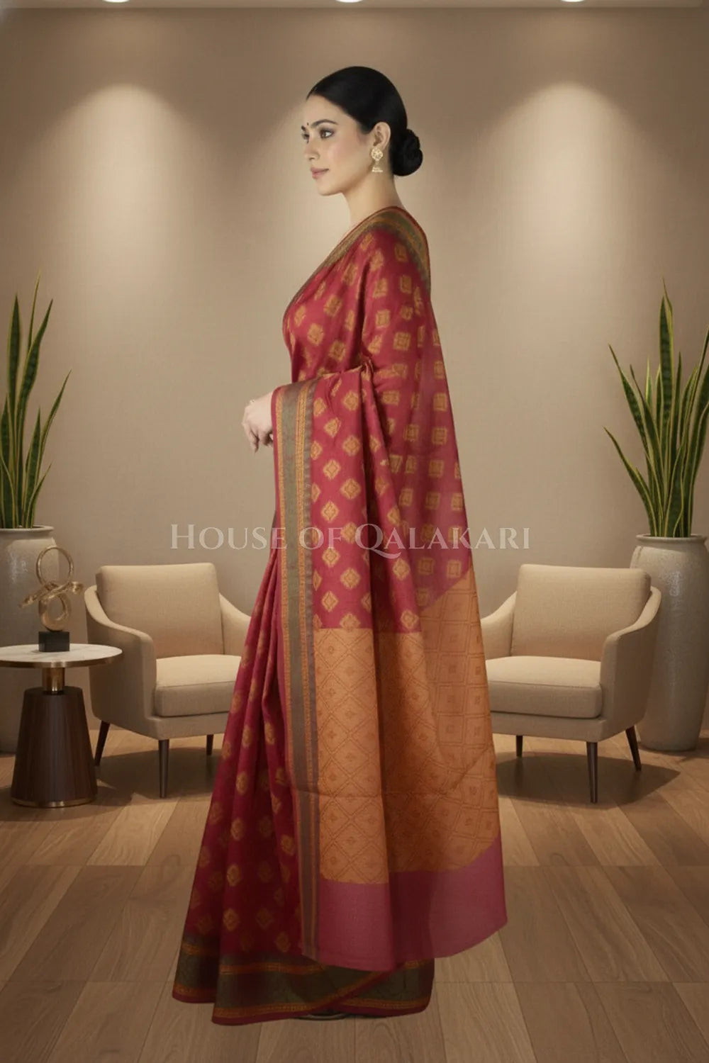 mulmul cotton patola saree 0420 side pose