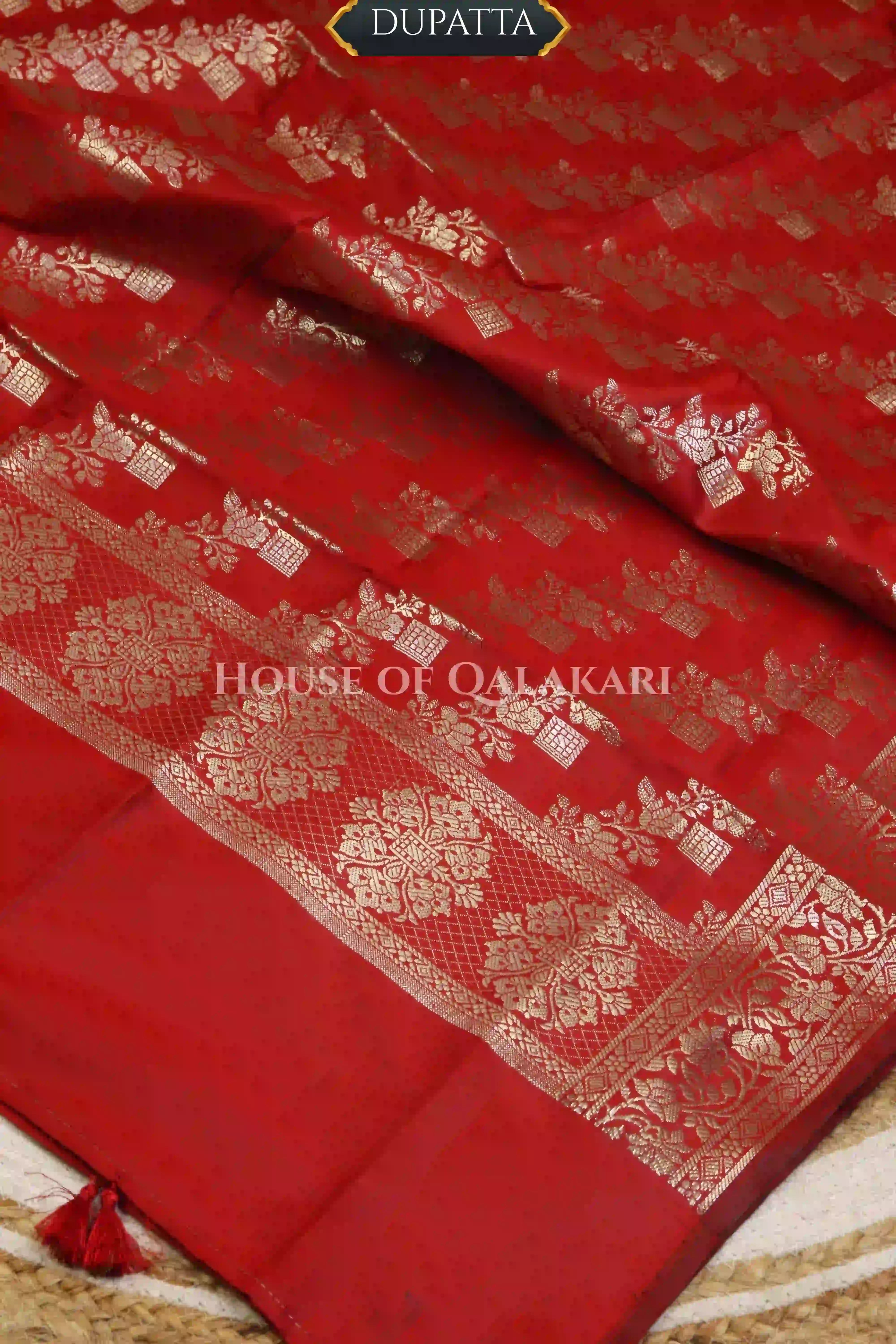 Banarasi silk Unstitched Dress Material in Red and with lotus floral border and diagonal striped zari work dupatta – dupatta