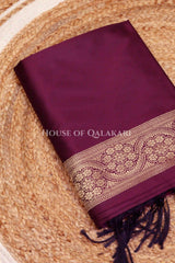 Banarasi Unstitched Dress Material in Velvet Maroon plain kurta and zari border along with floral zari jaal dupatta – kurta