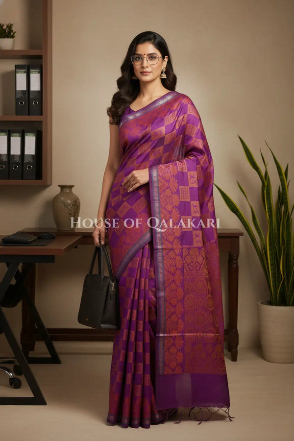 mulmul cotton patola saree office pose
