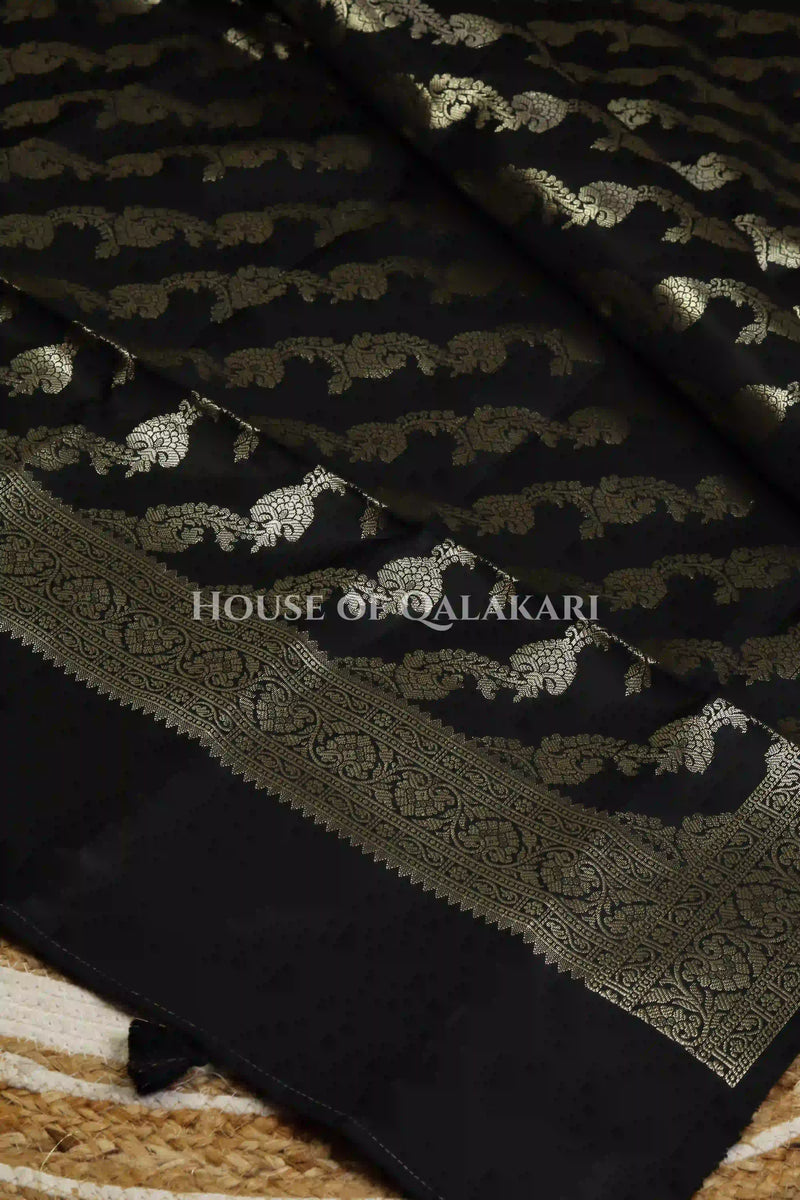 Banarasi Silk Unstitched Dress Material in light grey and black contrast with Intricate Zari Buti – dupatta