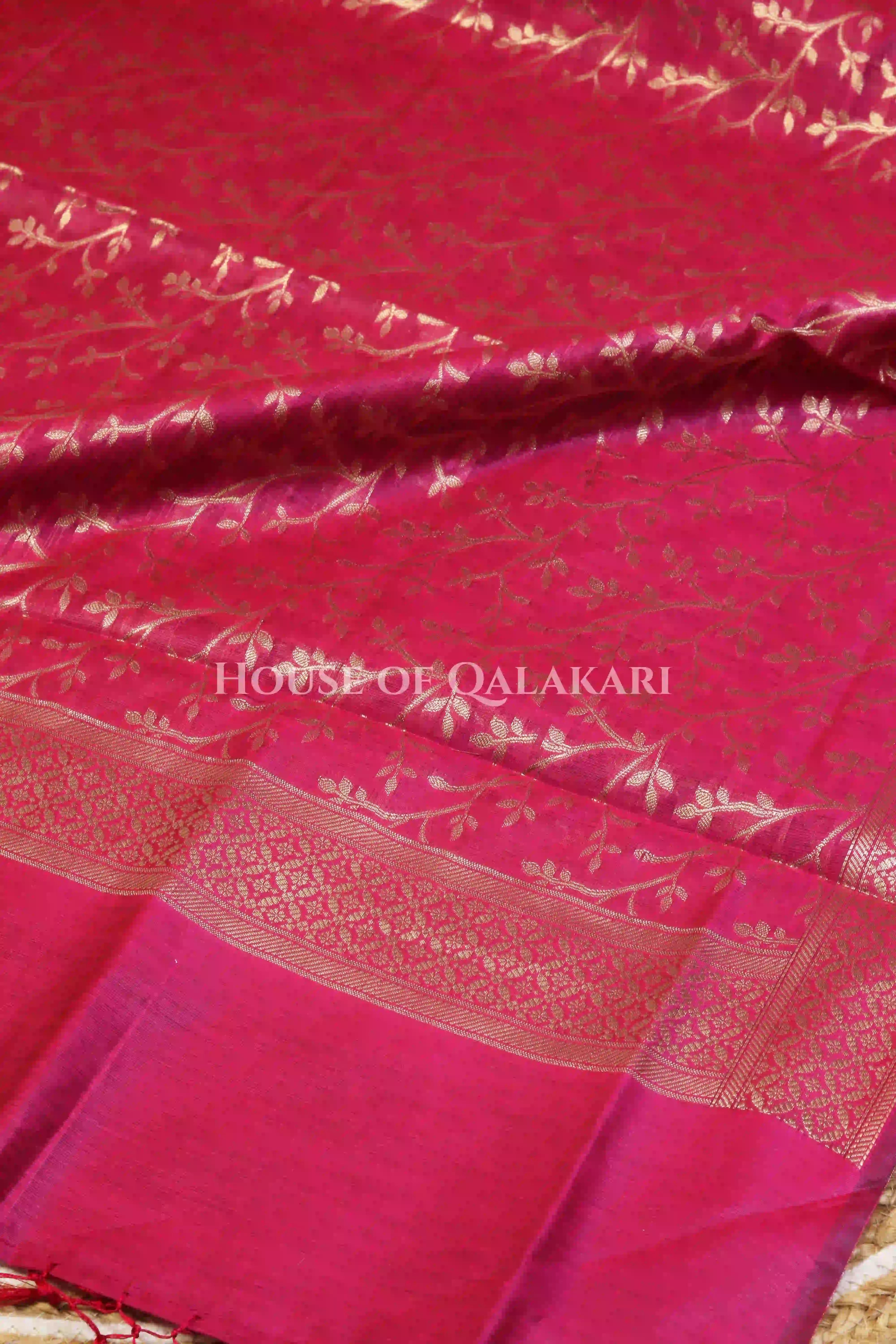 Banarasi Cotton Silk blend Unstitched Dress Material in Rani Pink and with matching floral vine jaal dupatta – dupatta