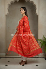 silk dupatta 0232 side pose1