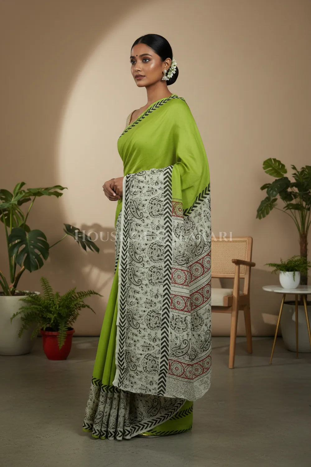 chennuri silk kalamkari saree 0447 side pose