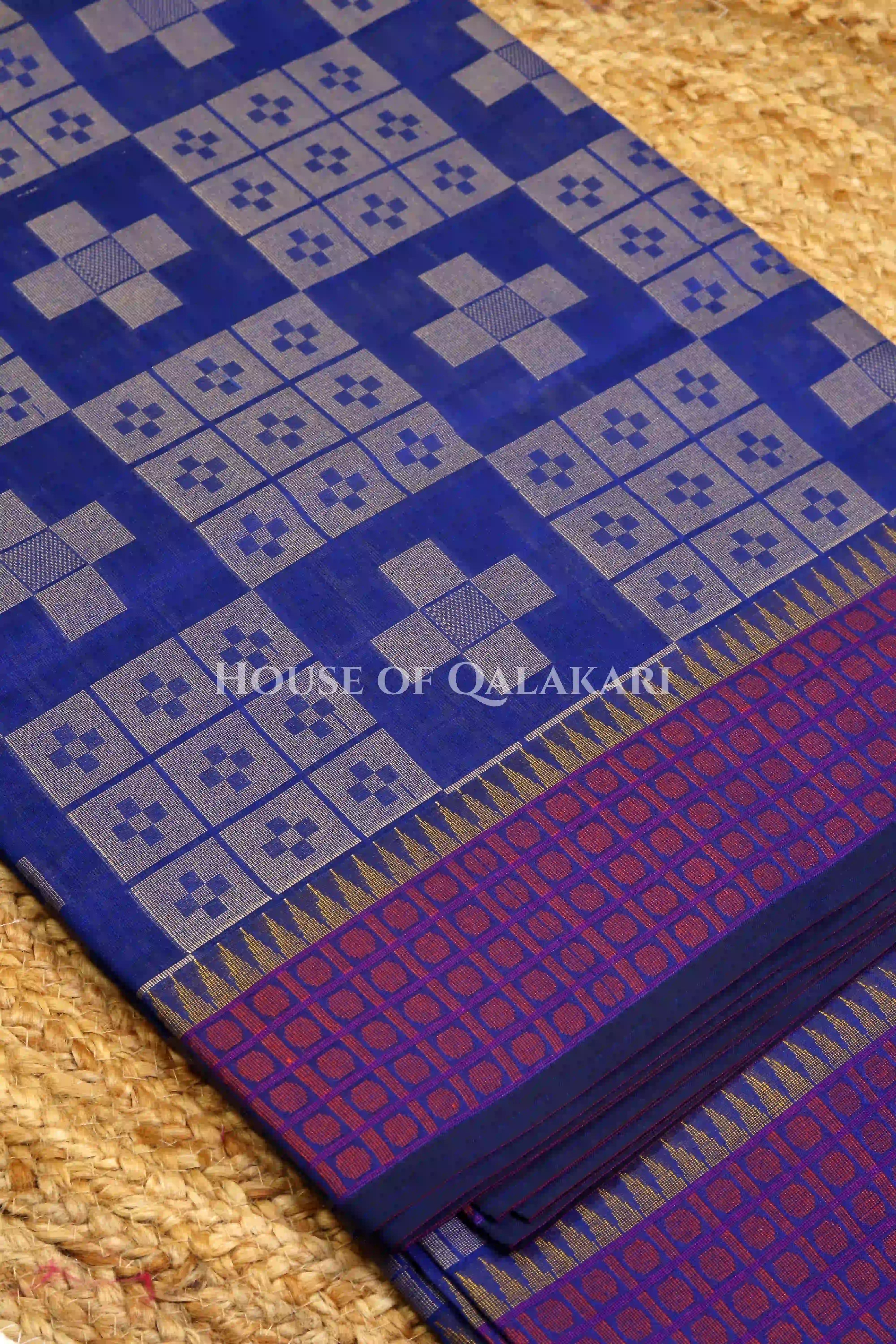 mulmul cotton patola saree product