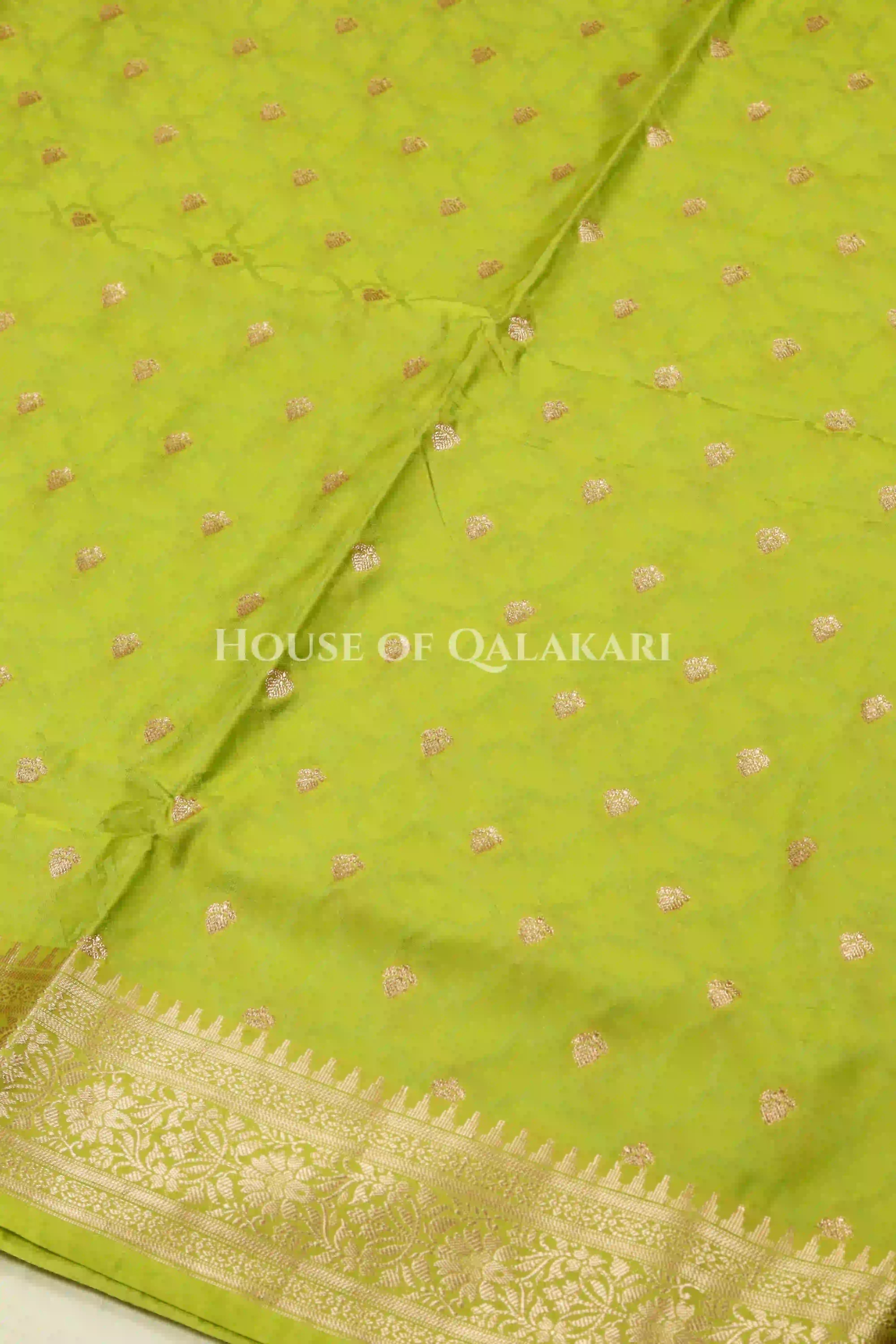 Mushroom silk Saree body