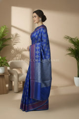 mulmul cotton patola saree 0439 side pose