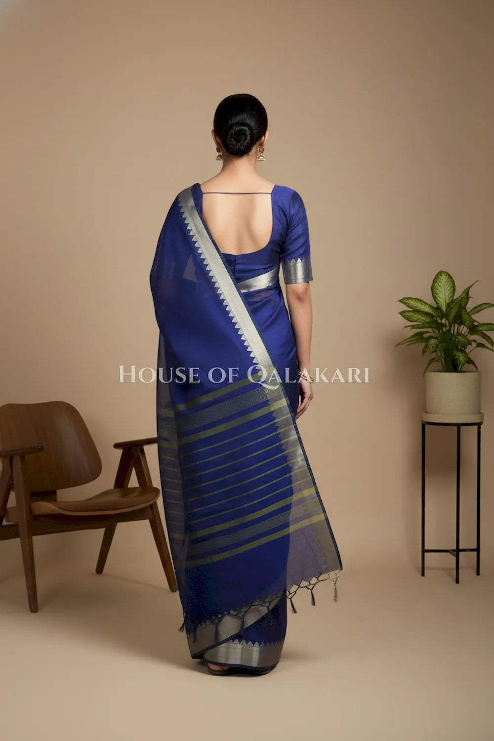 cotton saree 0331 back pose