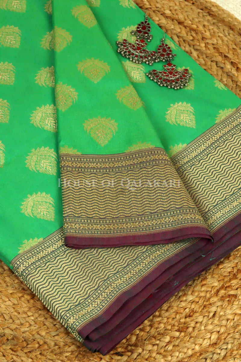 georget silk saree body