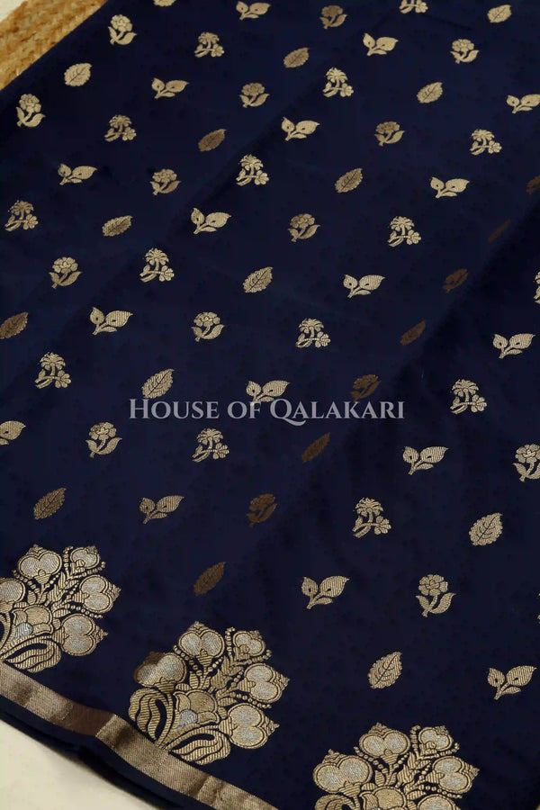 Monga Silk Saree body