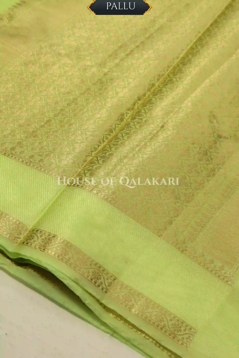 moonga silk saree pallu